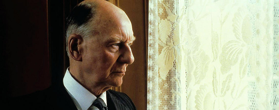 John Gielgud | "Gandhi" (1982) *