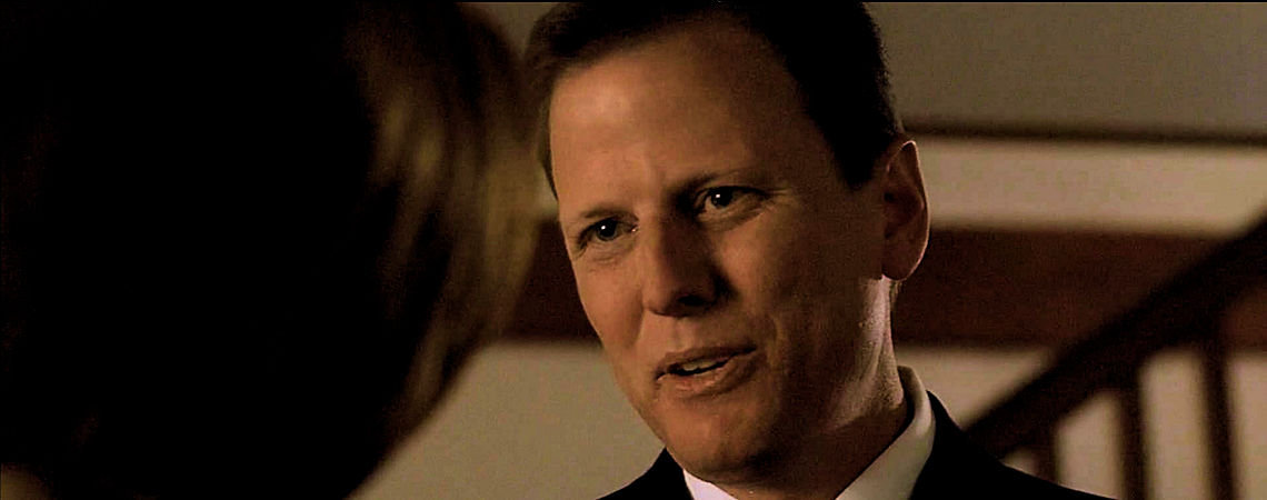 Pat Skipper as Bill Scully Jr. w/Gillian Anderson | "The X-Files": 'Gethsemane' (1997)