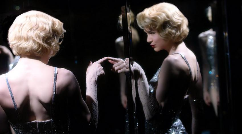 Renée Zellweger | "Chicago" (2002) *