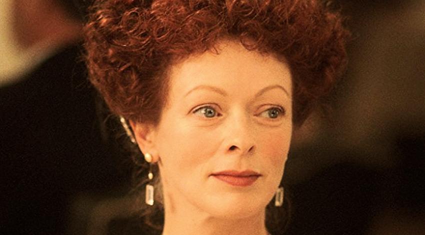 Frances Fisher | "Titanic" (1997) *