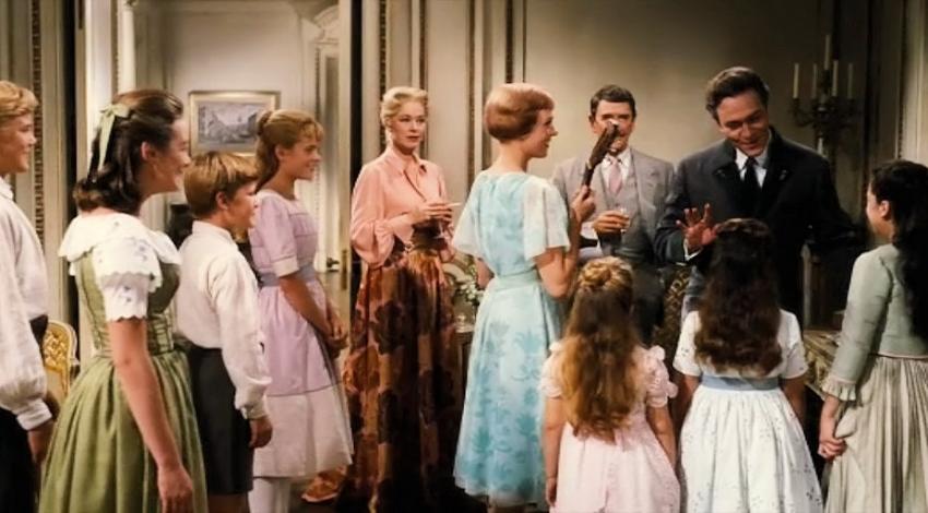 Julie Andrews, Christopher Plummer, Charmian Carr, Angela Cartwright, Duane Chase, Nicholas Hammond, Richard Haydn, Kym Karath, Heather Menzies-Urich, Eleanor Parker, Debbie Turner | "The Sound of Music" (1965)
